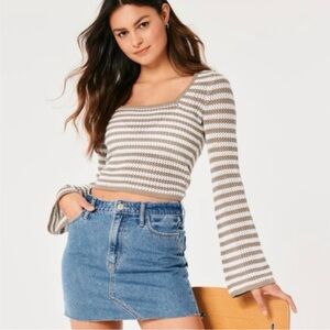 Hollister Brown and White Crochet Striped Crop Top with Bell Sleeves.Sz S Junior